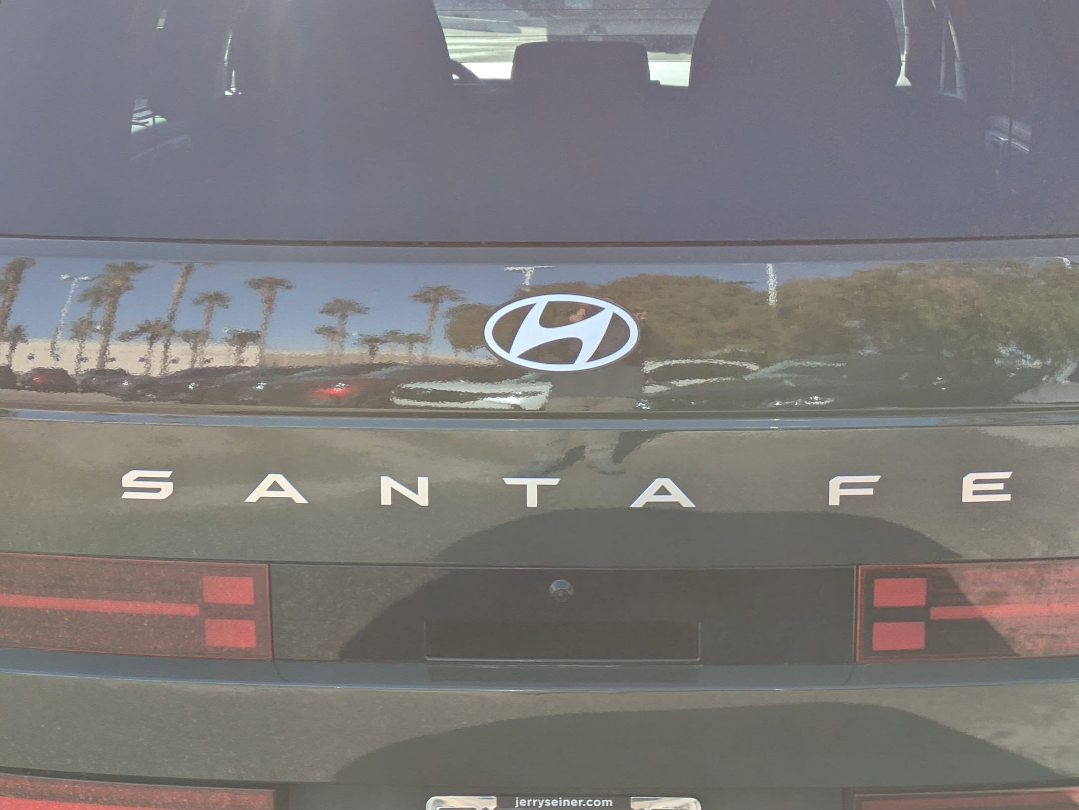 Used 2024 Hyundai Santa Fe Limited image 14