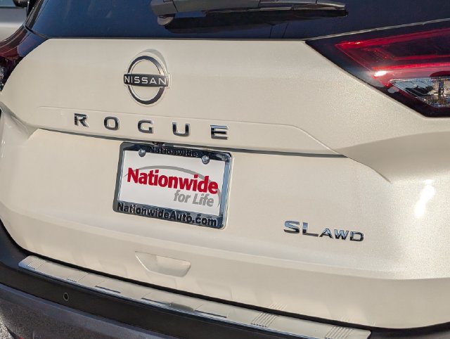 Used 2023 Nissan Rogue SL w/ SL Premium Package AWD/4WD image 10