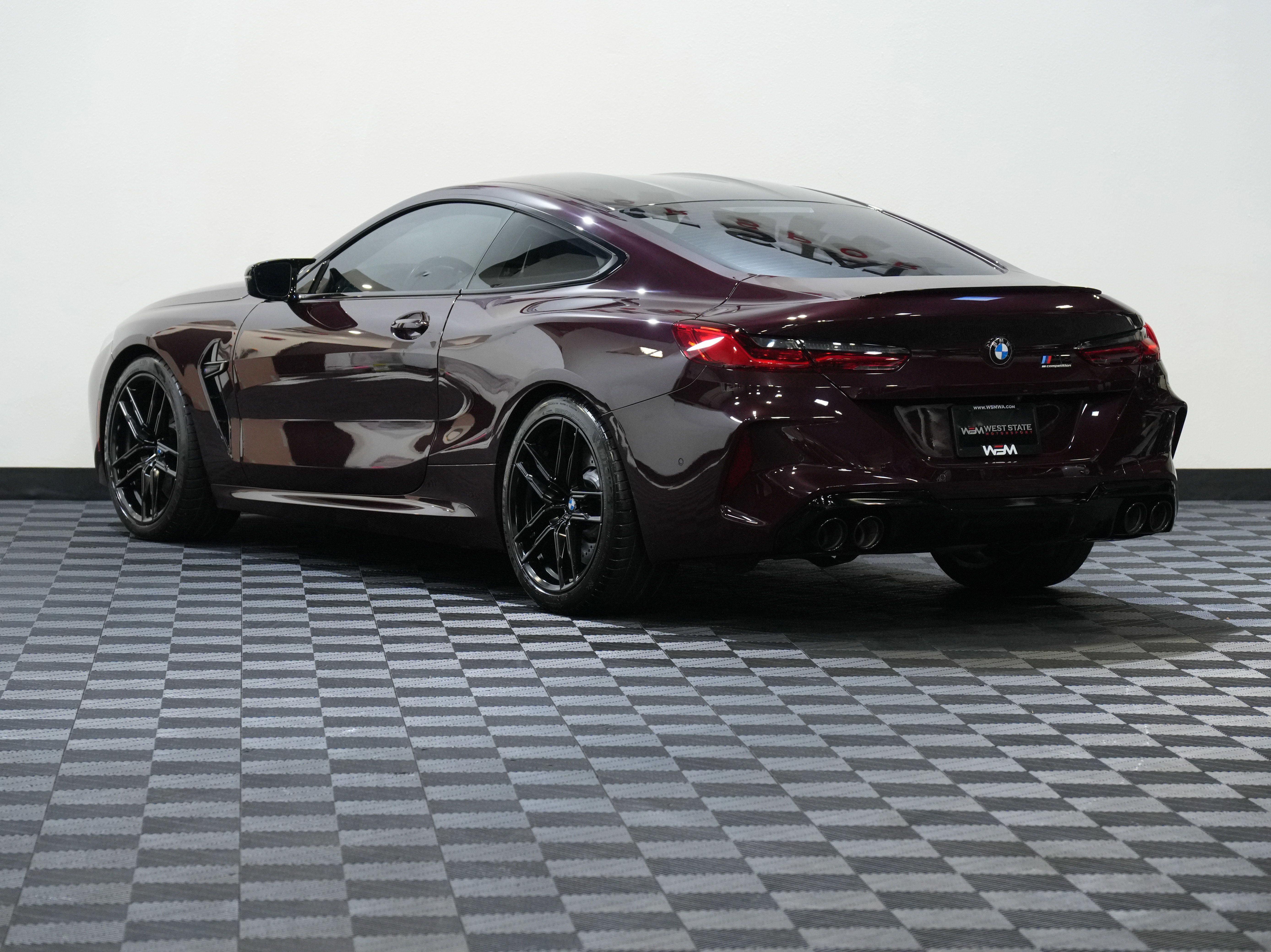 Used 2022 BMW M8 Competition image 8
