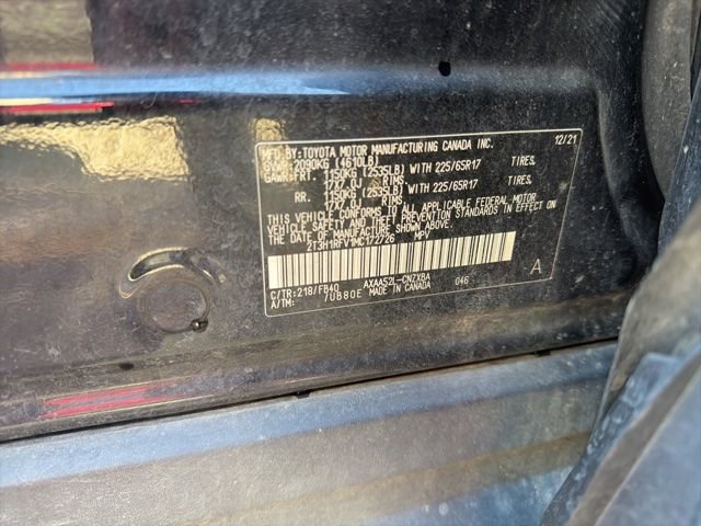 Used 2021 Toyota RAV4 LE image 13