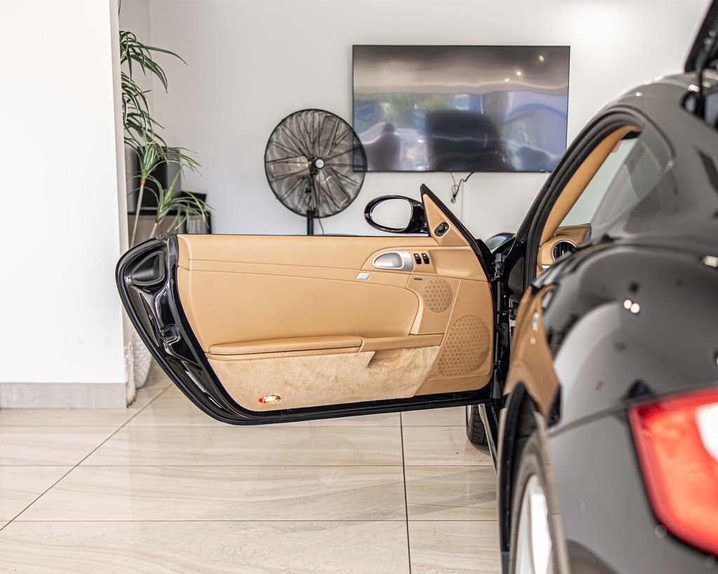 Used 2006 Porsche Cayman S RWD image 30