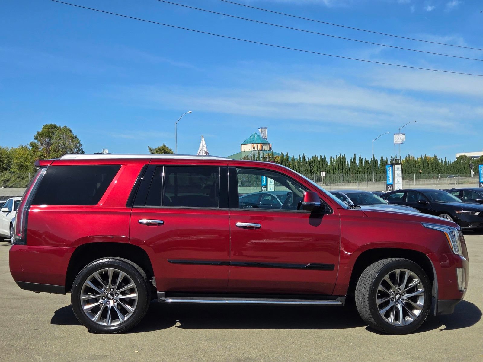 Used 2020 Cadillac Escalade Luxury w/ Escalade Sport Edition RWD image 8