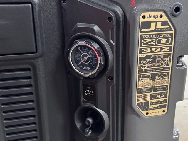 Used 2023 Jeep Wrangler Unlimited Rubicon 392 image 33