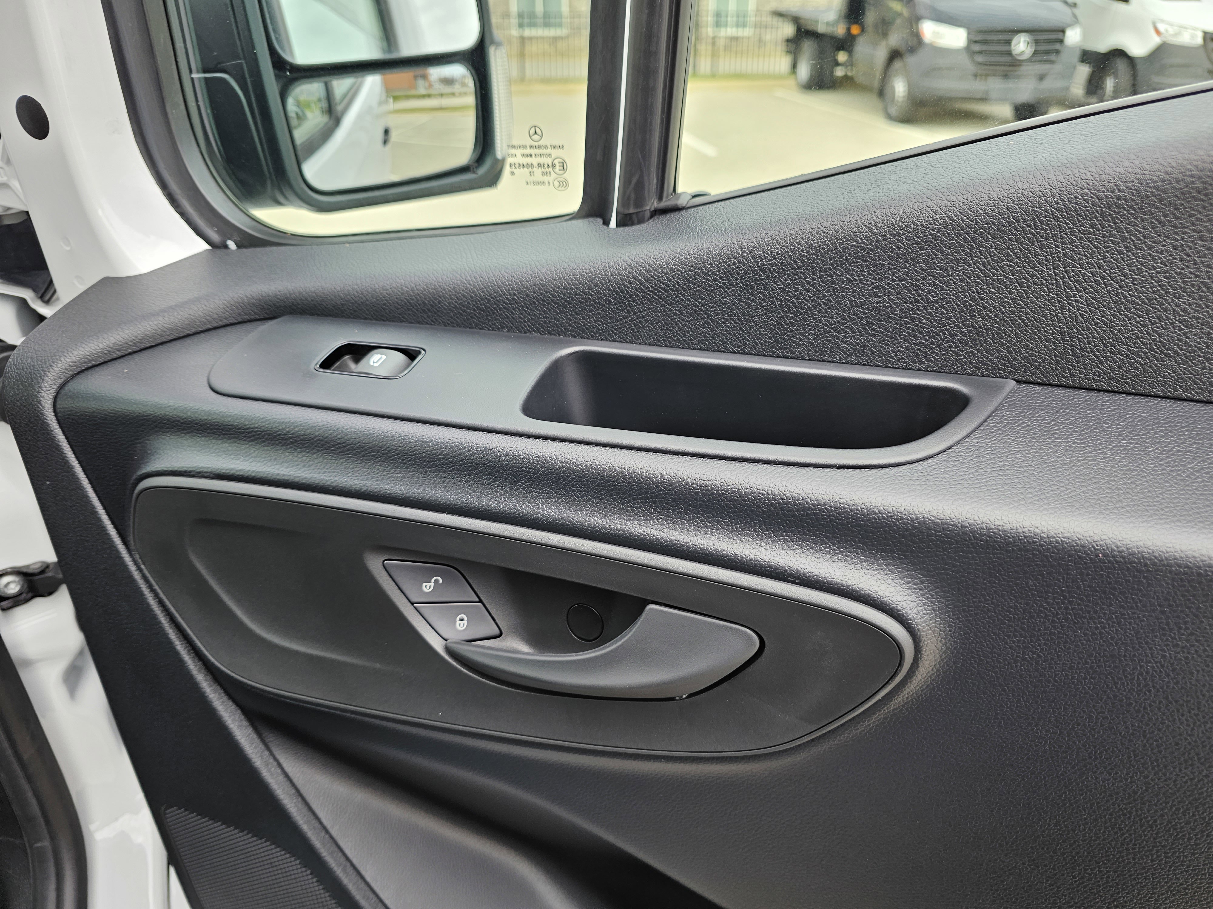 New 2025 Mercedes-Benz Sprinter 2500 image 21