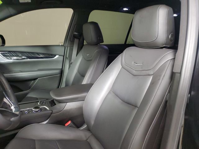 Used 2023 Cadillac XT6 Premium Luxury w/ Technology Package image 24