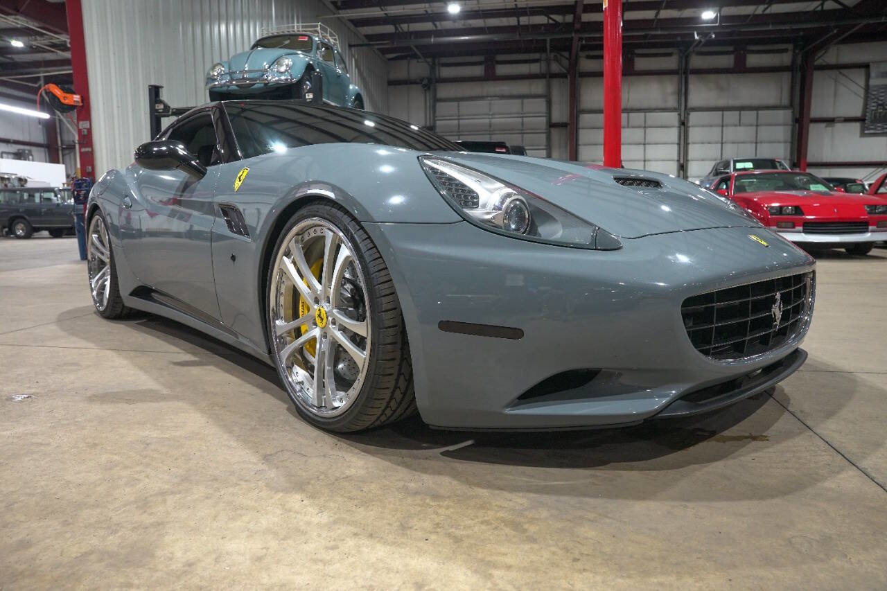 Used 2010 Ferrari California image 23