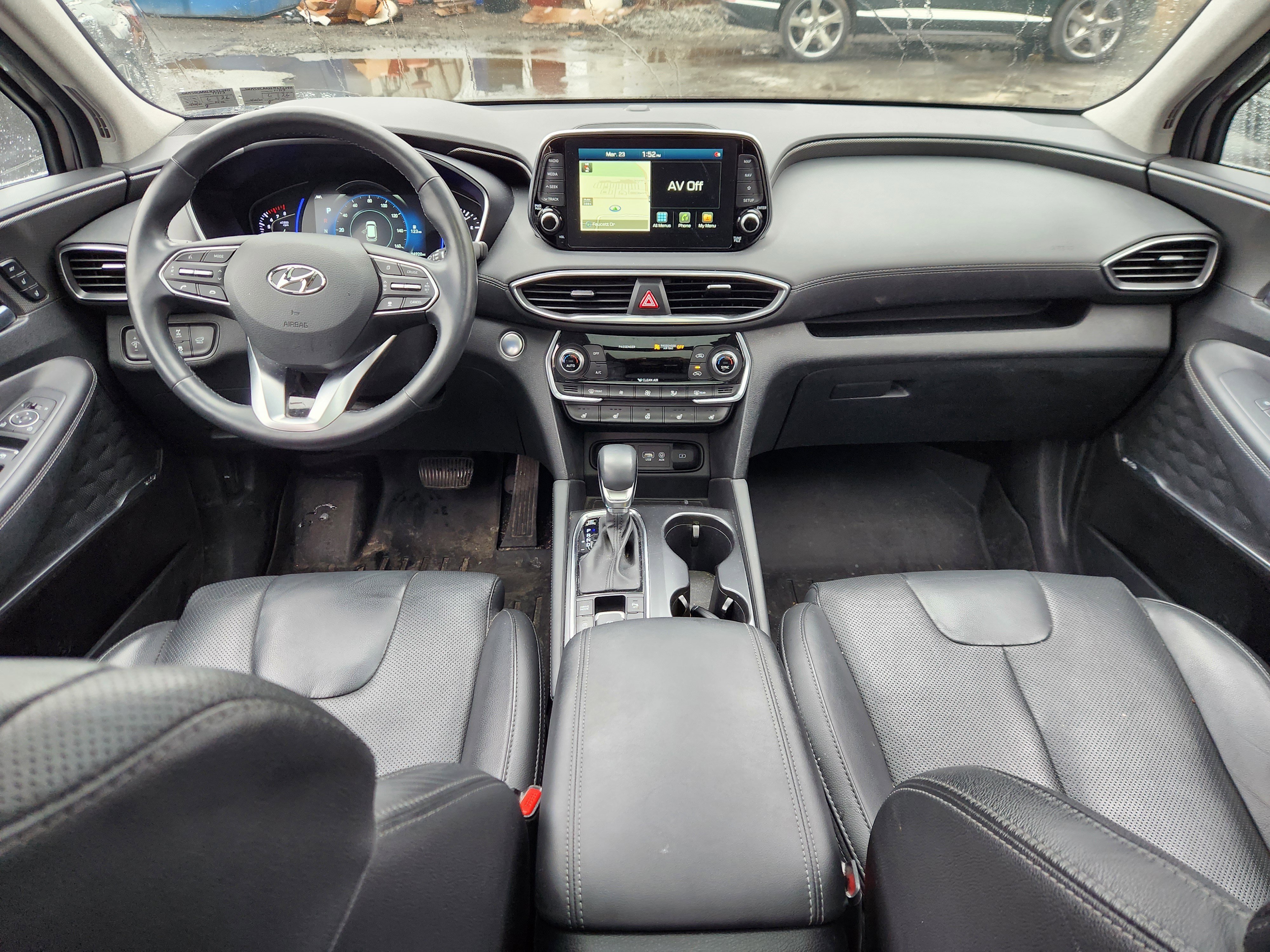 Used 2020 Hyundai Santa Fe Limited image 7