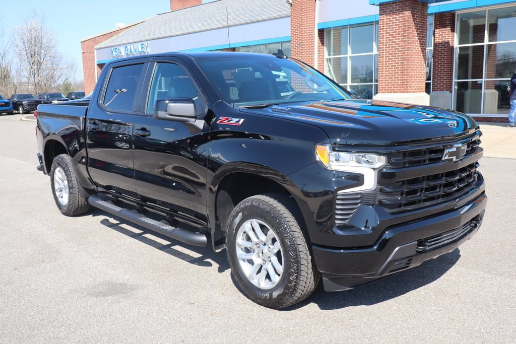 New 2026 Chevrolet Silverado 1500 RST w/ Convenience Package II AWD/4WD image 4