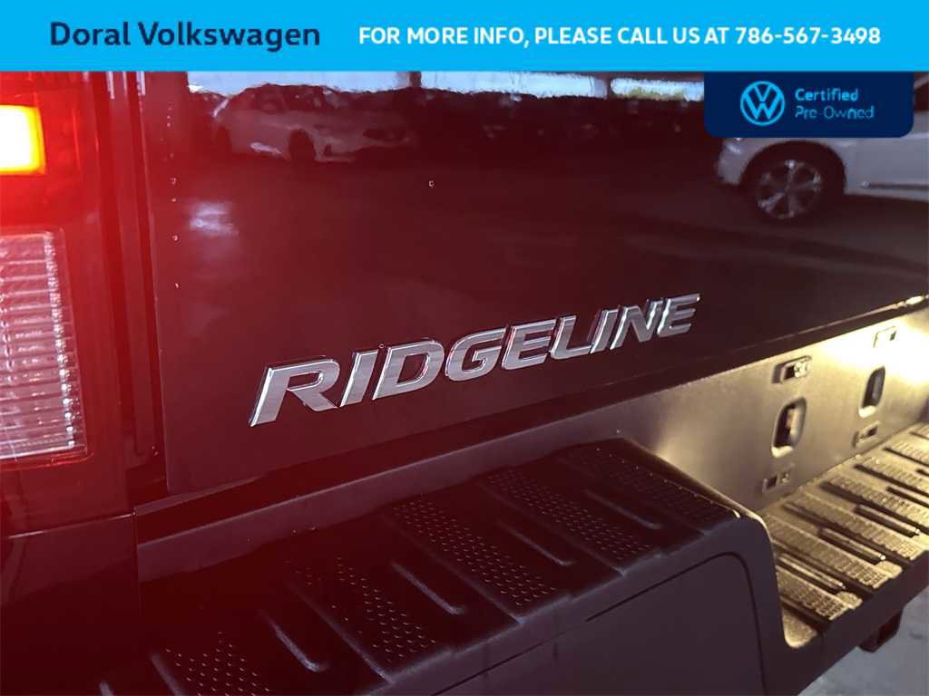 Used 2023 Honda Ridgeline Sport image 11