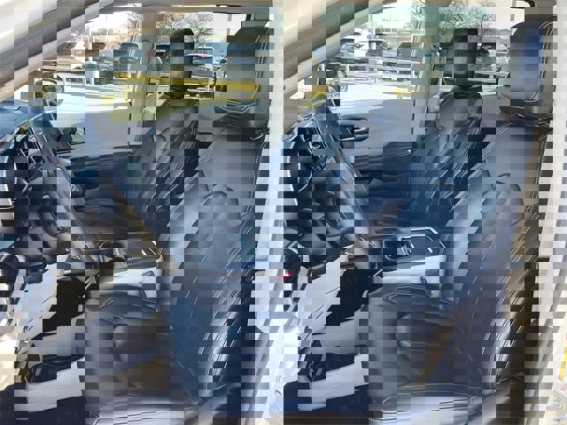 Used 2024 Chrysler Pacifica Touring-L image 23