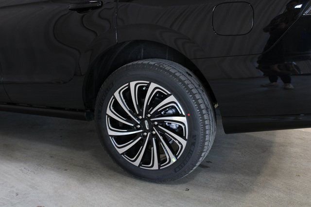 New 2026 Lincoln Navigator Black Label image 57