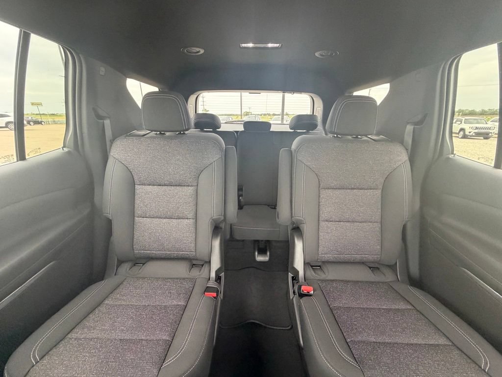 New 2026 Chevrolet Traverse LT w/ Driver Confidence Package FWD image 23