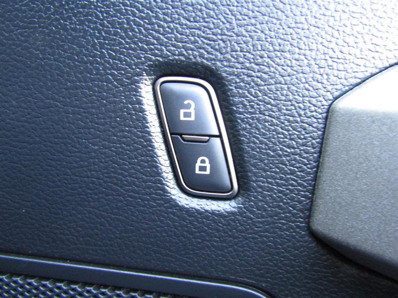 Used 2020 Ford F150 Raptor image 33