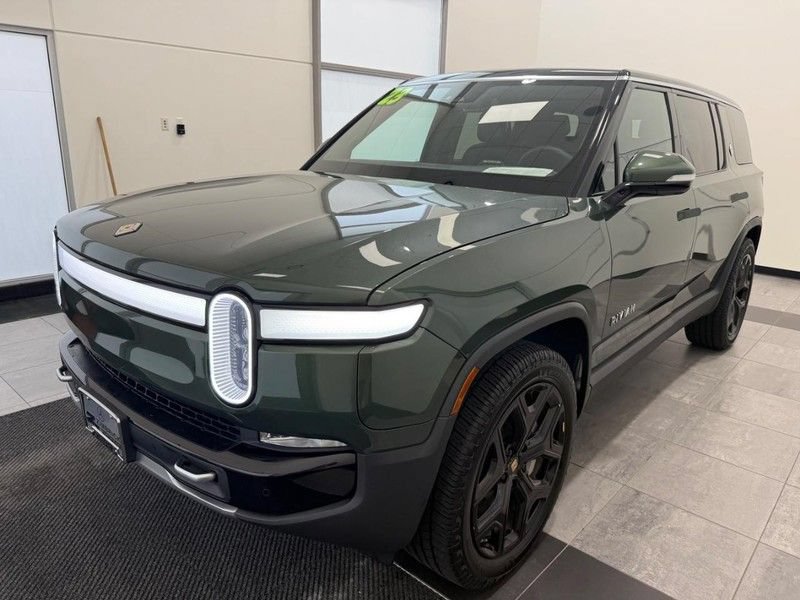 Used 2023 Rivian R1S Adventure AWD/4WD image 6