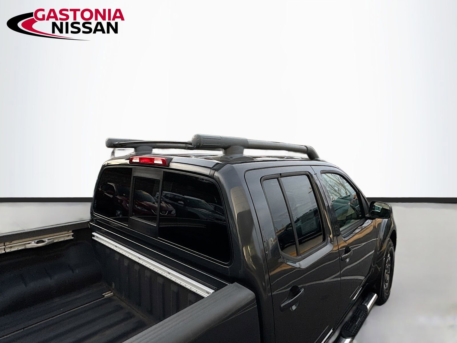 Used 2015 Nissan Frontier PRO-4X w/ Pro-4x Luxury Package image 36