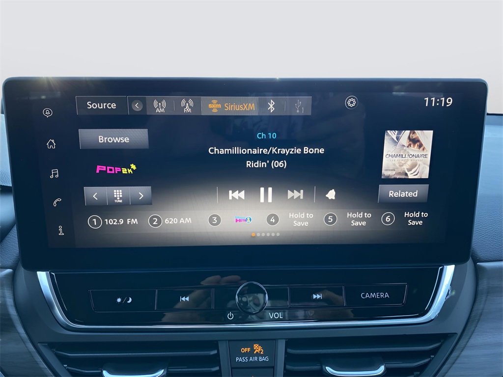 Used 2025 Nissan Altima 2.5 SV w/ SV Special Edition Package image 11