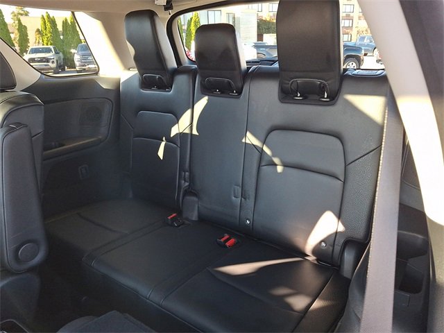 Used 2023 Nissan Pathfinder SL w/ SL Premium Package image 11