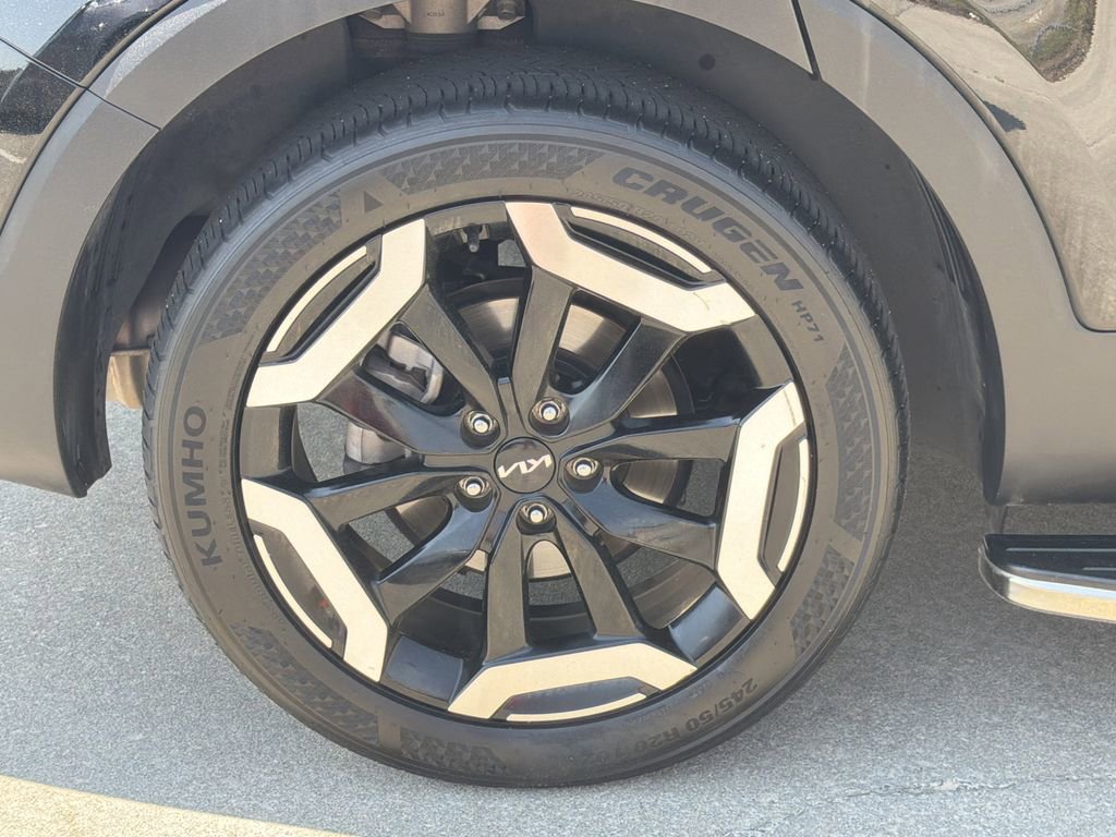 Used 2024 Kia Telluride S w/ S Sunroof Package image 17