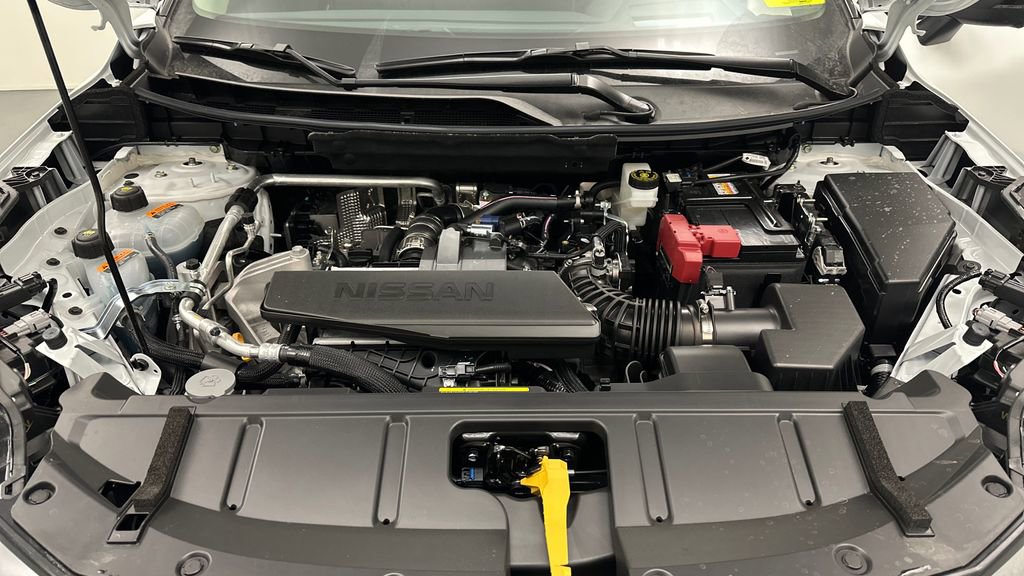 New 2026 Nissan Rogue Platinum image 11