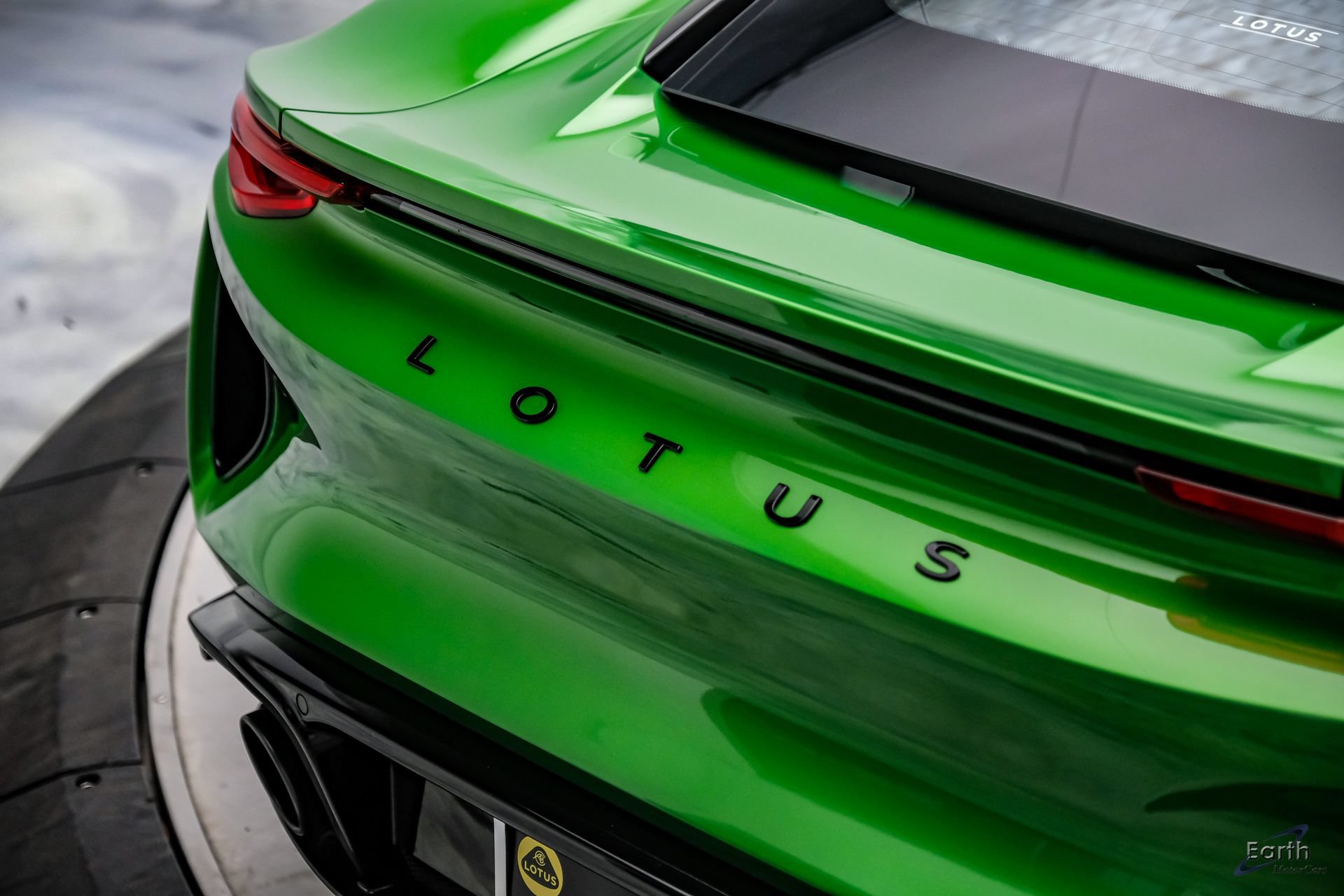 New 2026 Lotus Emira SE RWD image 18