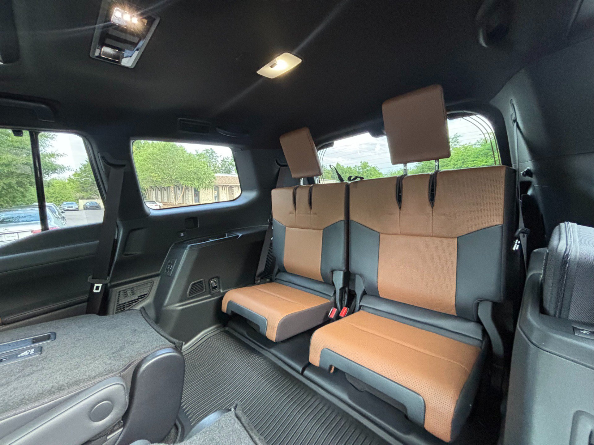 Used 2026 Lexus GX 550 w/ Accessory Package (2T) AWD/4WD image 42