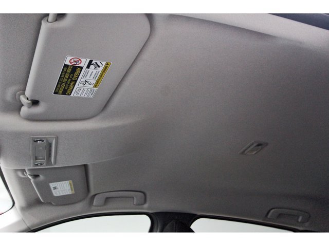 New 2027 Nissan Kicks SV w/ Cold Weather Package FWD image 29