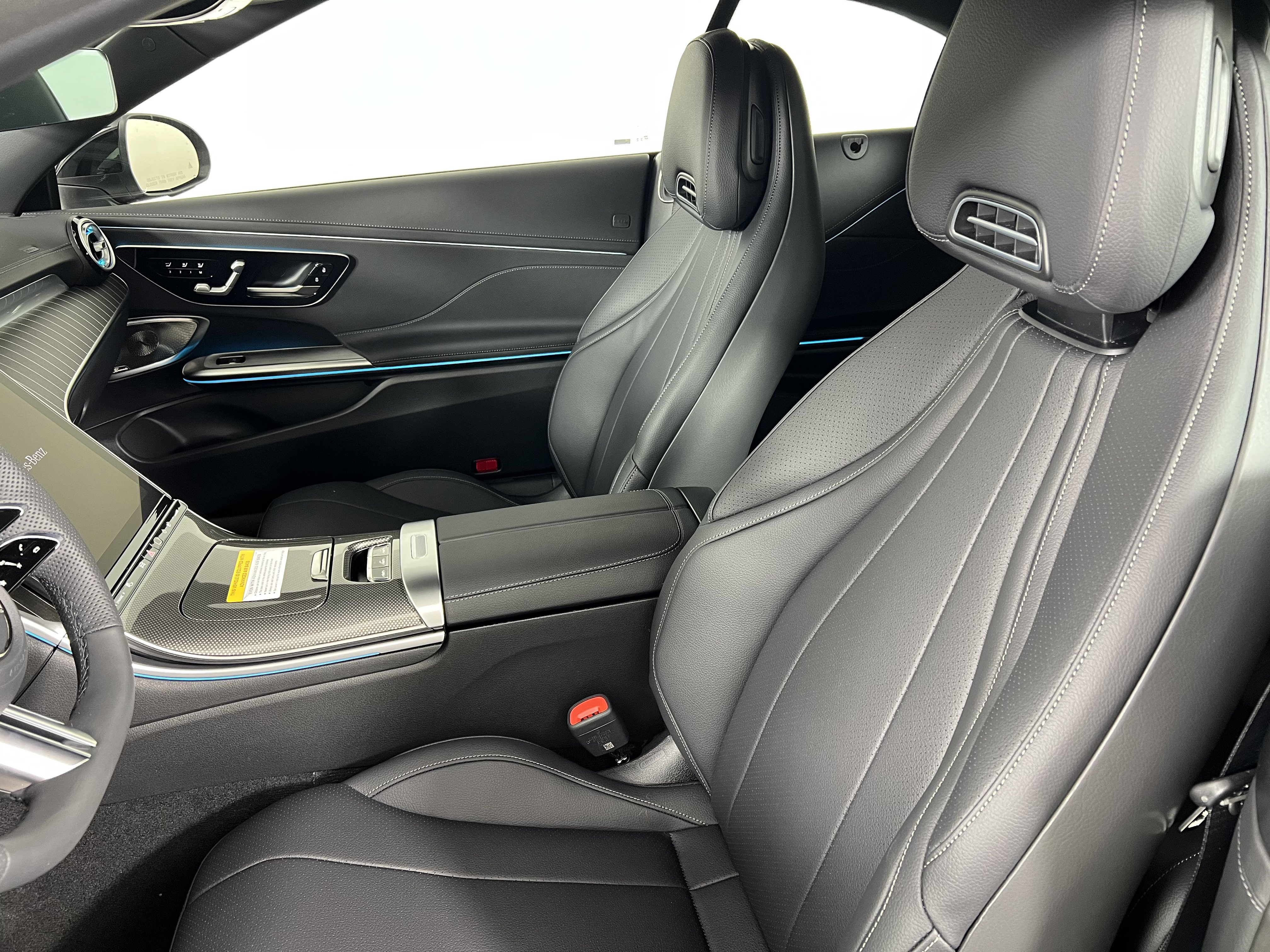 New 2026 Mercedes-Benz CLE 450 4MATIC Cabriolet image 4