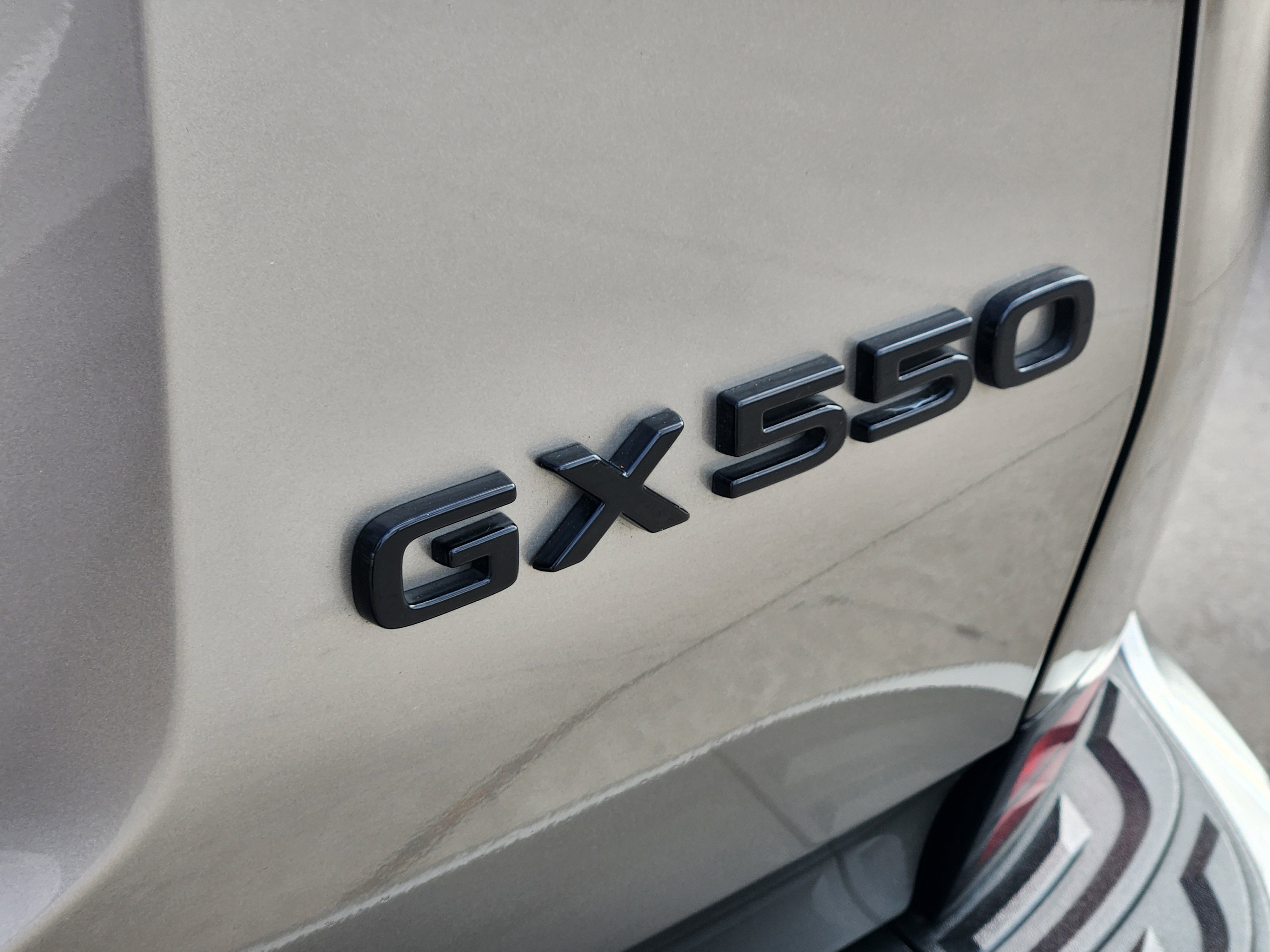 Used 2025 Lexus GX 550 image 13