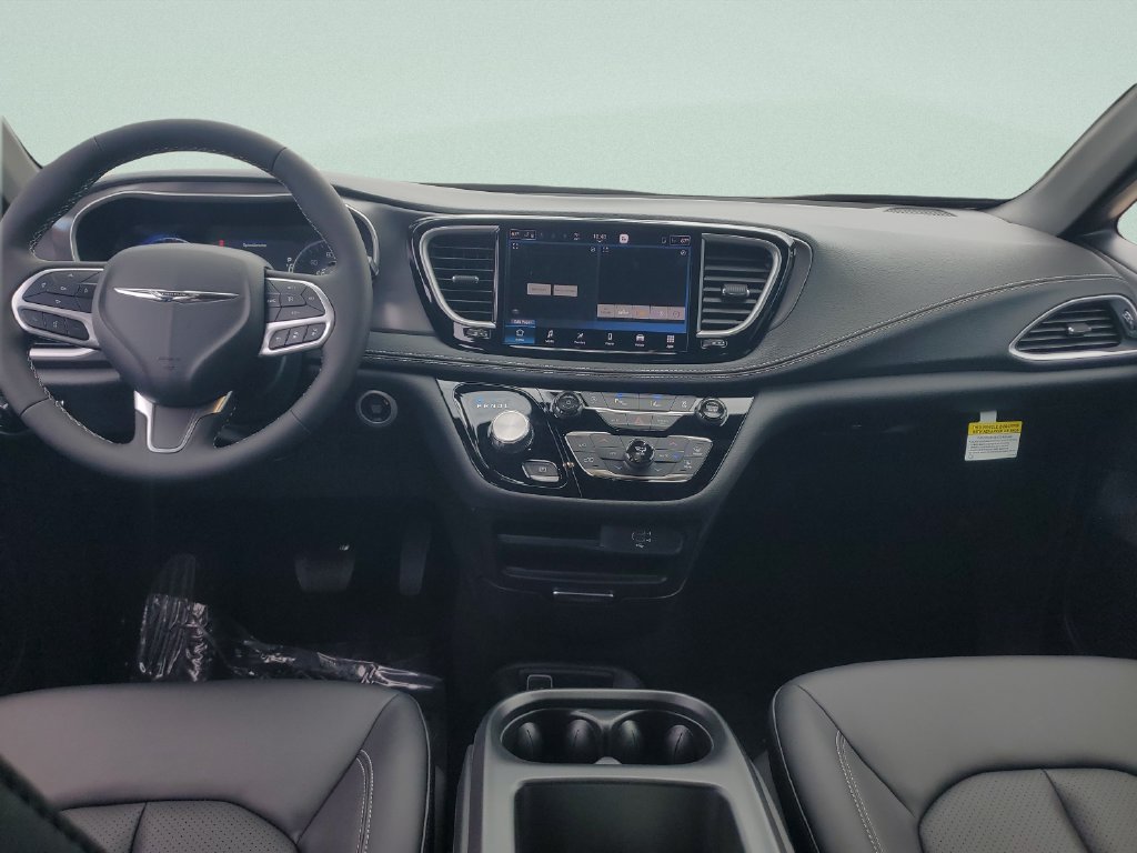 New 2026 Chrysler Pacifica Select FWD image 11