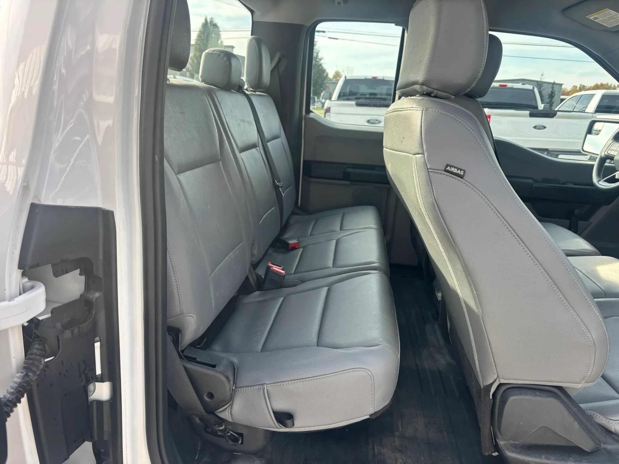 Used 2022 Ford F150 XL RWD image 14