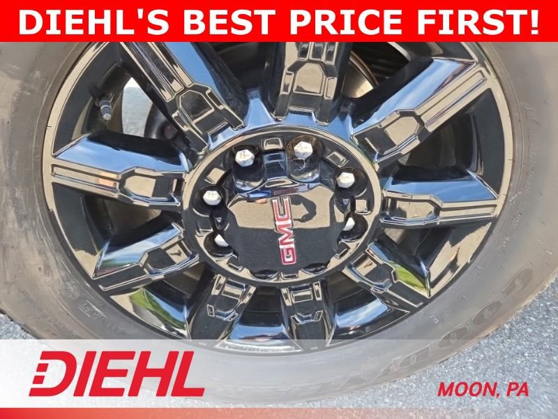 Used 2024 GMC Sierra 2500 AT4 w/ AT4 Premium Plus Package AWD/4WD image 6