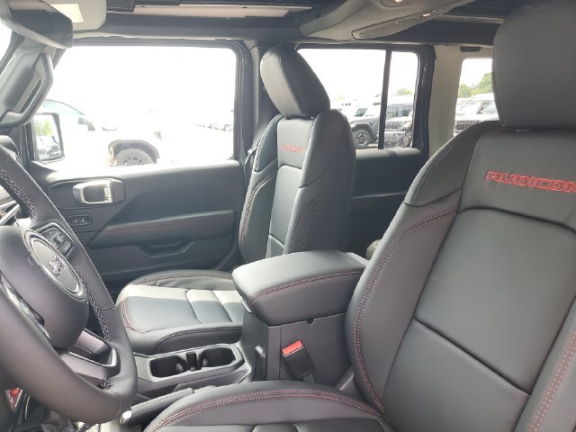 New 2026 Jeep Wrangler Unlimited Rubicon w/ Safety Group AWD/4WD image 17