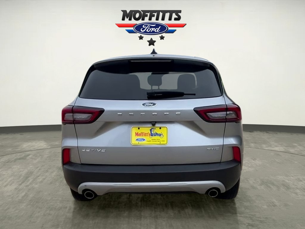 Used 2023 Ford Escape Active AWD/4WD image 4