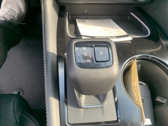 New 2026 Nissan Rogue Platinum image 13