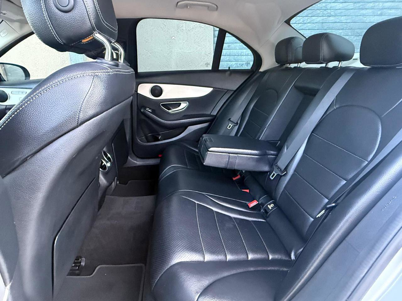 Used 2016 Mercedes-Benz C 300 Sedan image 17