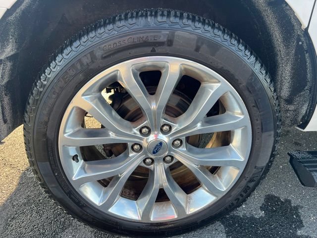 Used 2019 Ford Expedition Max Platinum AWD/4WD image 16