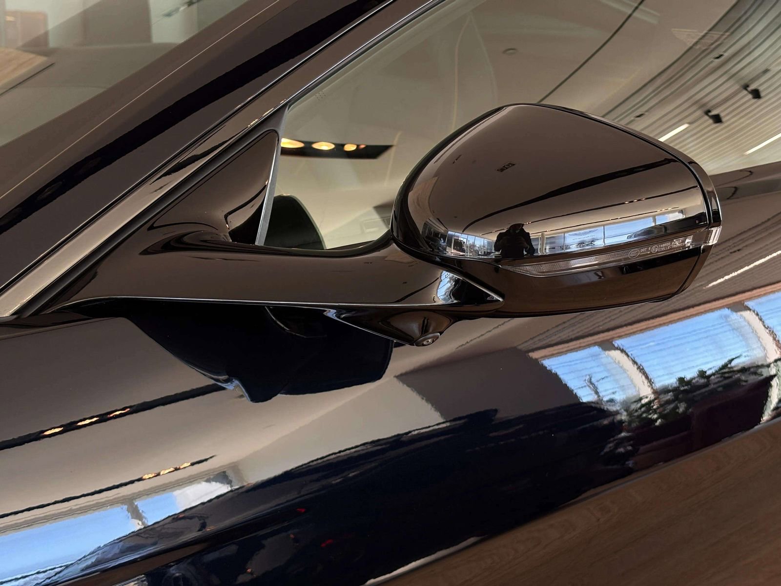 New 2026 Aston Martin V8 Vantage S image 36