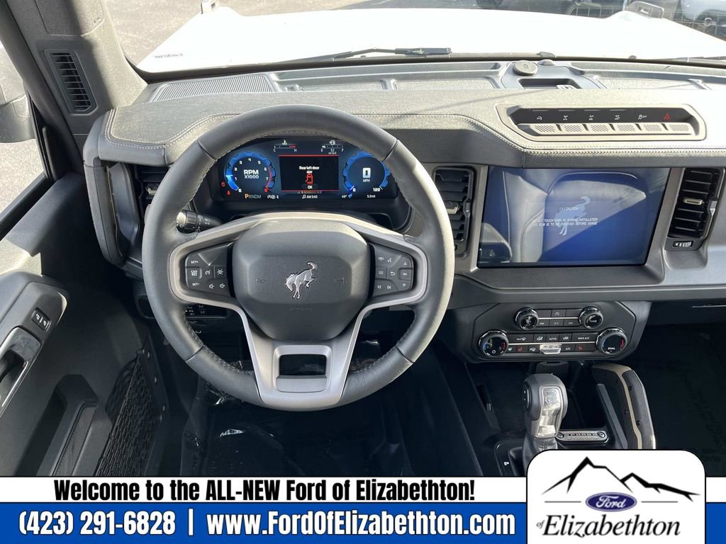 New 2025 Ford Bronco Badlands image 12