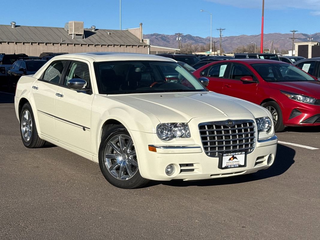 Used 2010 Chrysler 300 C w/ Luxury Group II