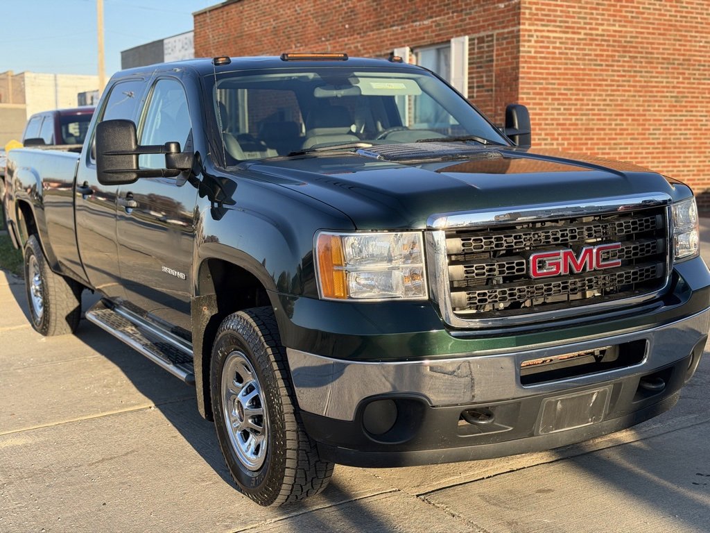 Used 2013 GMC Sierra 3500 W/T w/ Snow Plow Prep Package image 3