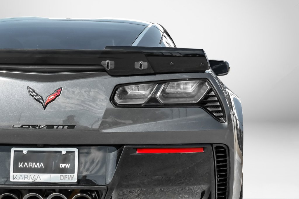 Used 2018 Chevrolet Corvette Z06 RWD image 34