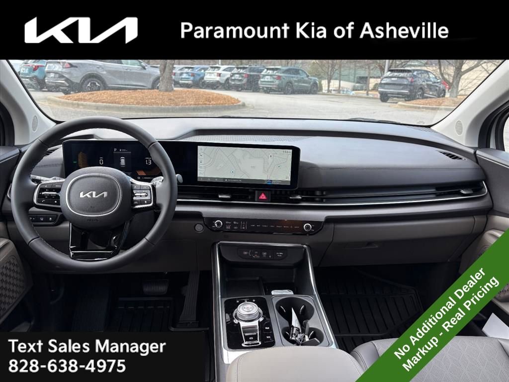 New 2026 Kia Carnival EX FWD image 7