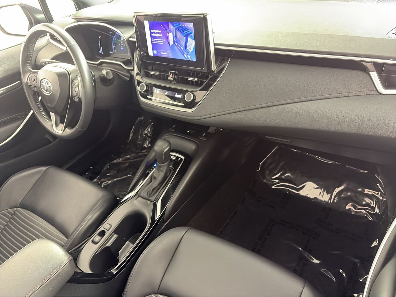 Used 2024 Toyota Corolla XSE FWD image 26