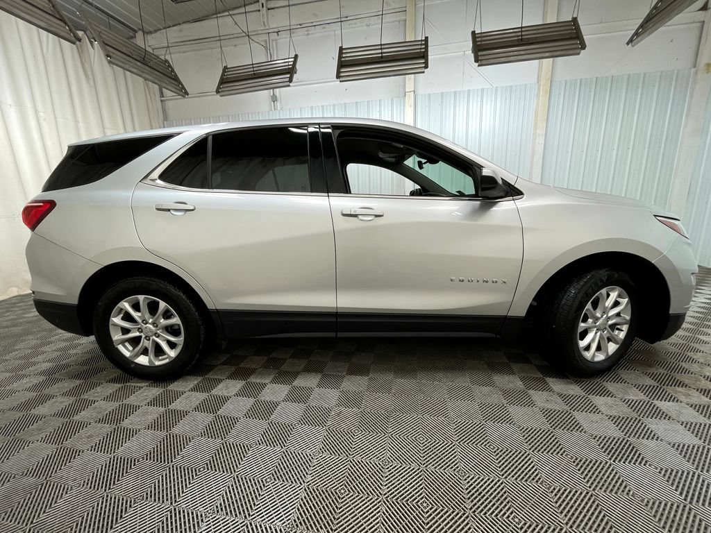 Used 2020 Chevrolet Equinox LT FWD image 17