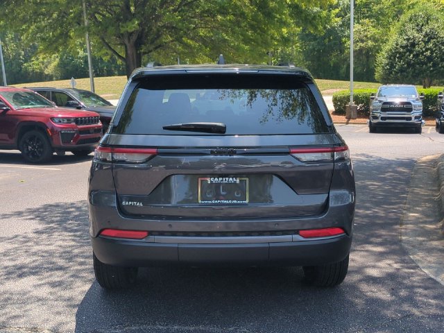 New 2026 Jeep Grand Cherokee Altitude RWD image 4