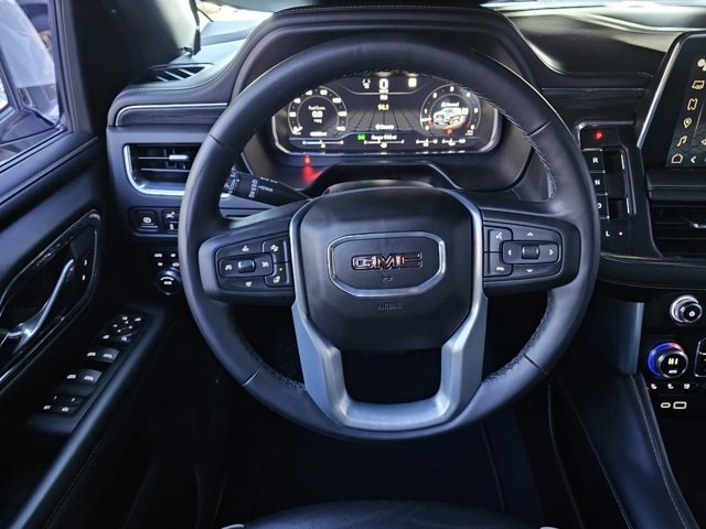 Used 2023 GMC Yukon XL SLT w/ SLT Luxury Package image 35