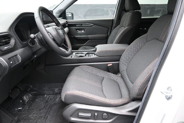 New 2026 Honda Pilot Sport image 21