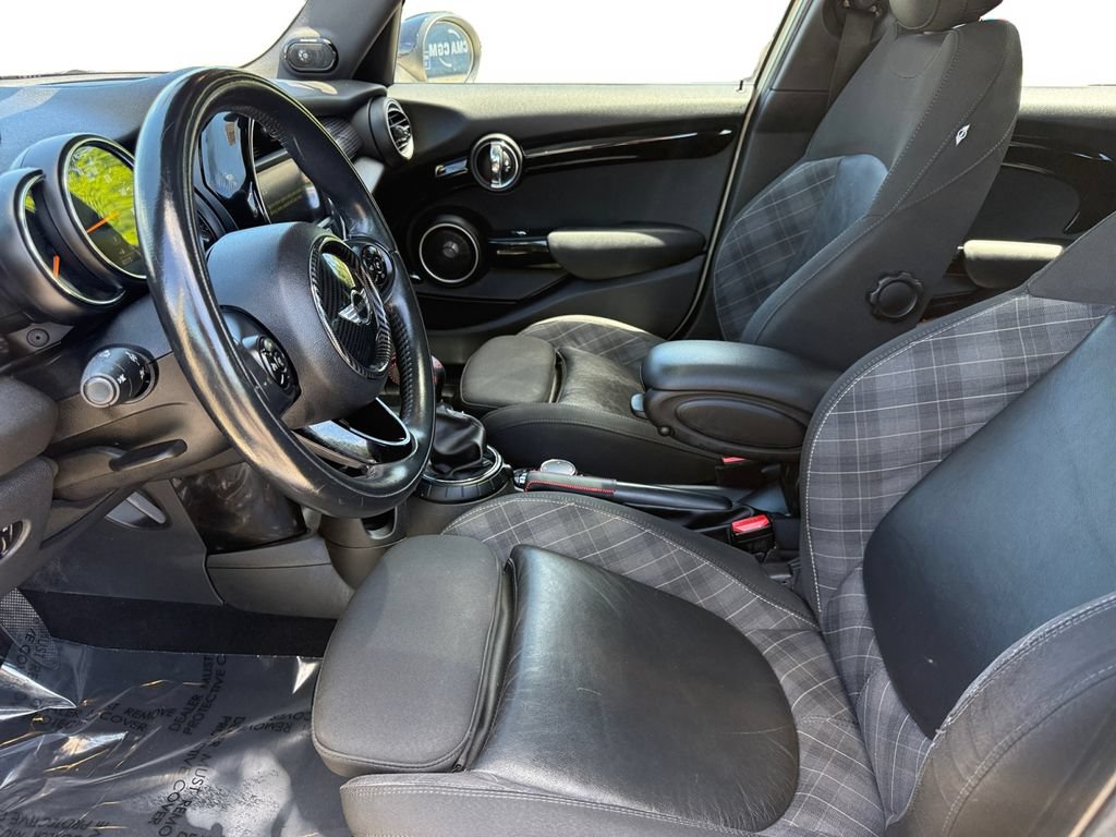 Used 2015 MINI Cooper S FWD image 9