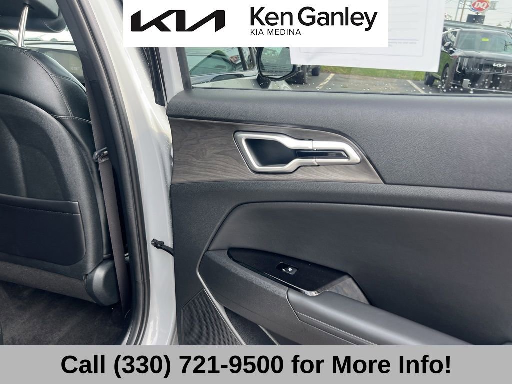 Certified 2024 Kia Sportage X-Line w/ X-Line Premium Package image 43