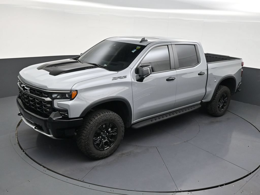 Used 2024 Chevrolet Silverado 1500 ZR2 w/ Technology Package AWD/4WD image 11